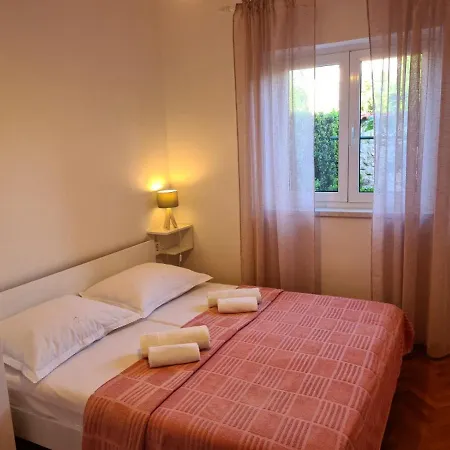 Viva Jadranovo Apartment Exterior photo